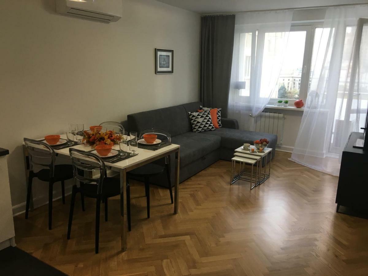 Апартаменти Apartament Emilia Варшава Екстер'єр фото
